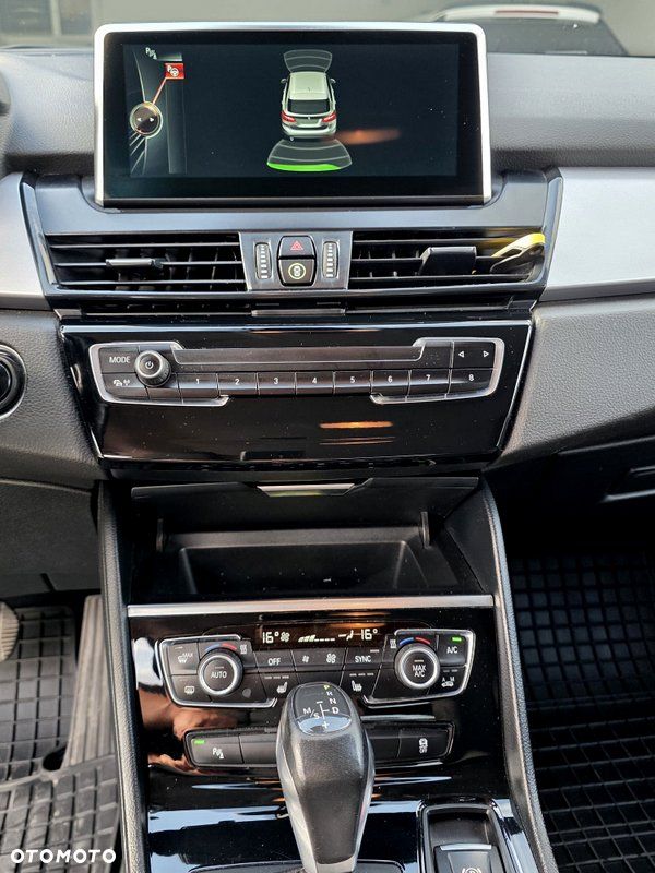 BMW Seria 2 218d GT Advantage sport - 12