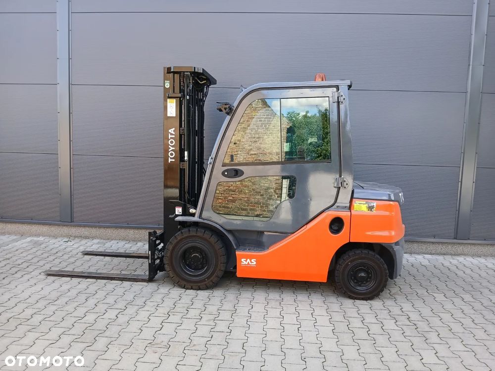 Toyota 52-8FDF25 - 9