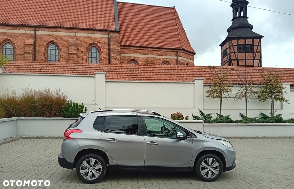 Peugeot 2008 - 5