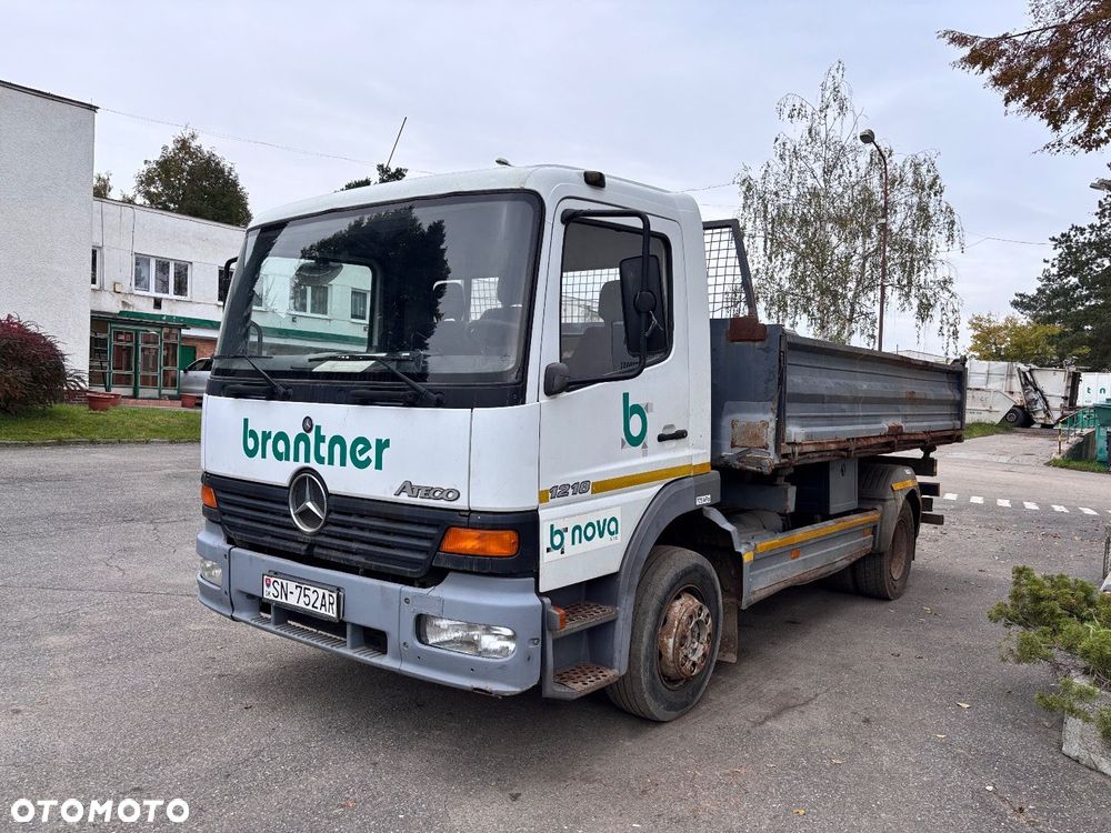 Versalift Atego 1218 - 1