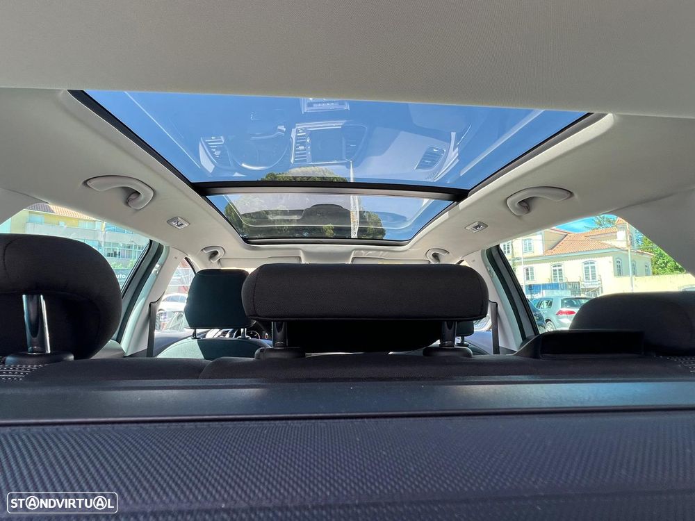 SEAT Leon ST 1.6 TDI Style S/S - 10