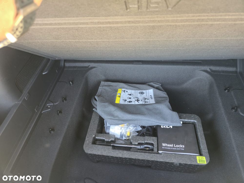 Kia Niro 1.6 GDI HEV 2WD OPF Spirit - 35