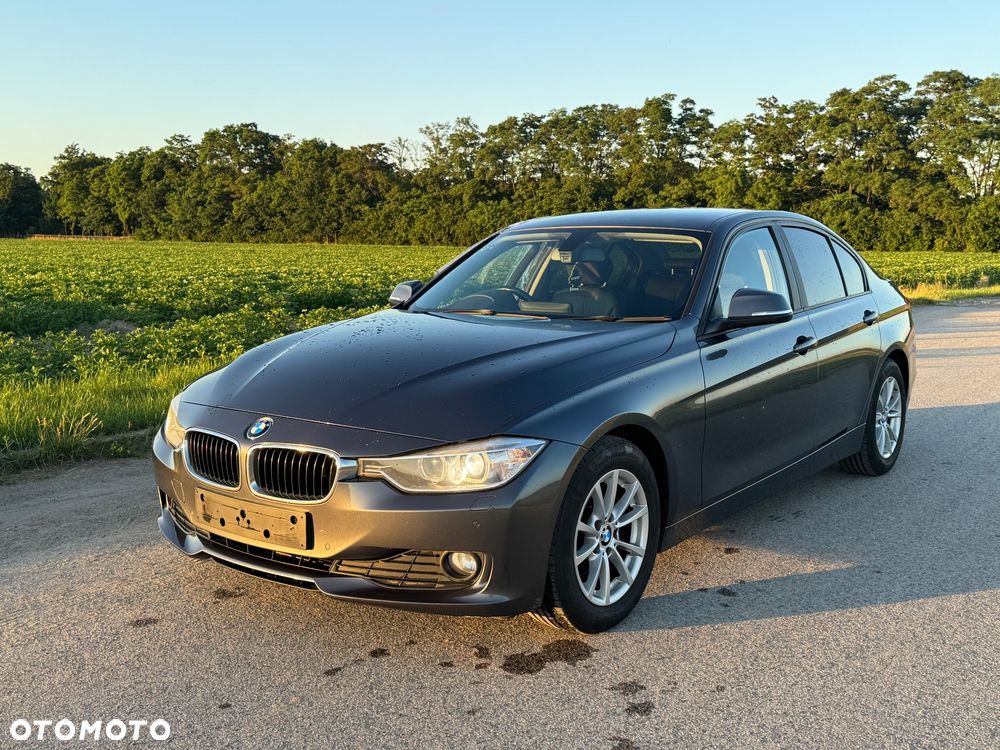 BMW Seria 3 320d Blue Performance - 1