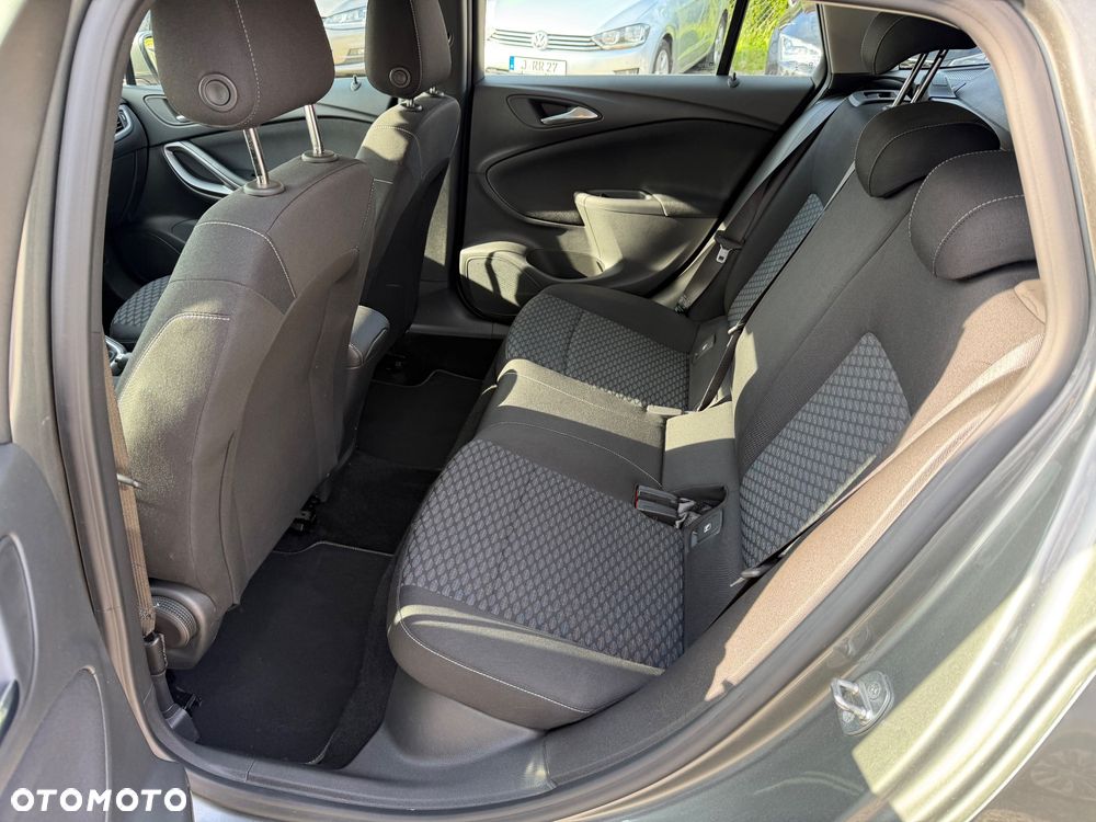 Opel Astra 1.4 Turbo Edition - 26