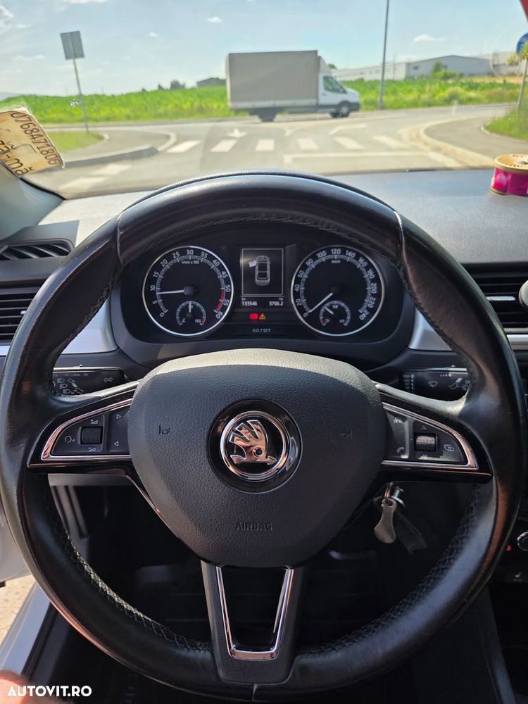 Skoda RAPID 1.6 TDI Style - 9