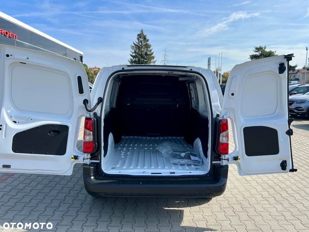 Peugeot Partner Furgon XL Diesel 130KM Manual - 16