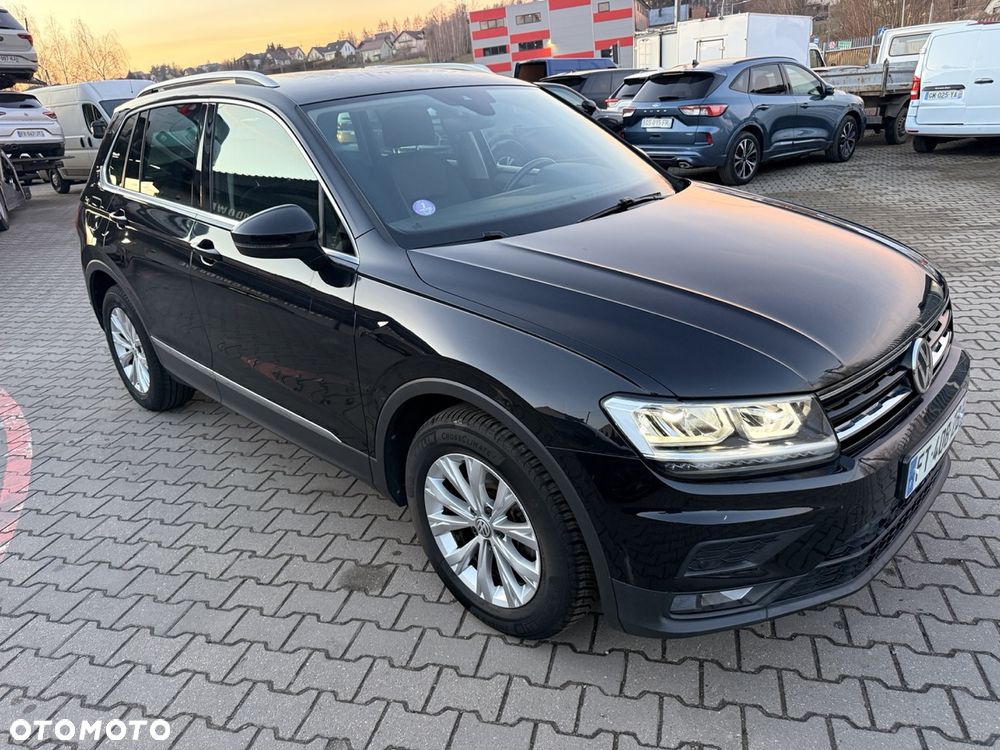 Volkswagen Tiguan - 4