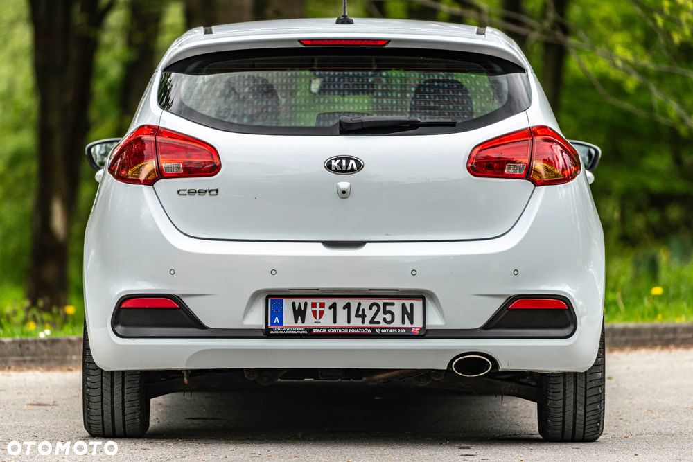 Kia Ceed 1.4 CVVT Vision - 17