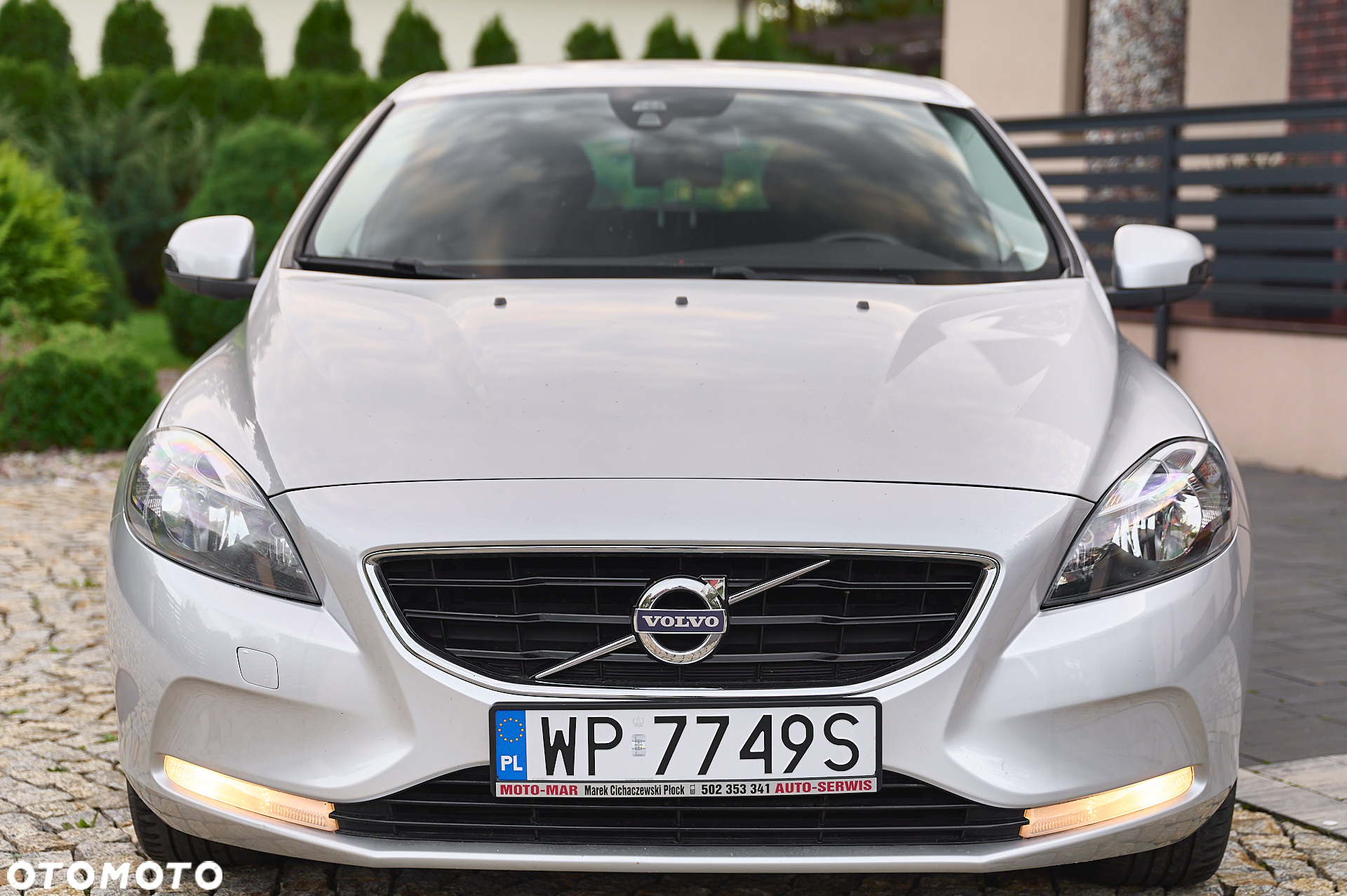 Volvo V40 D2 Momentum - 2