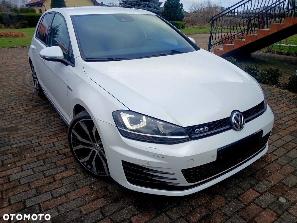 Volkswagen Golf GTD 2.0 TDI SCR DSG - 2