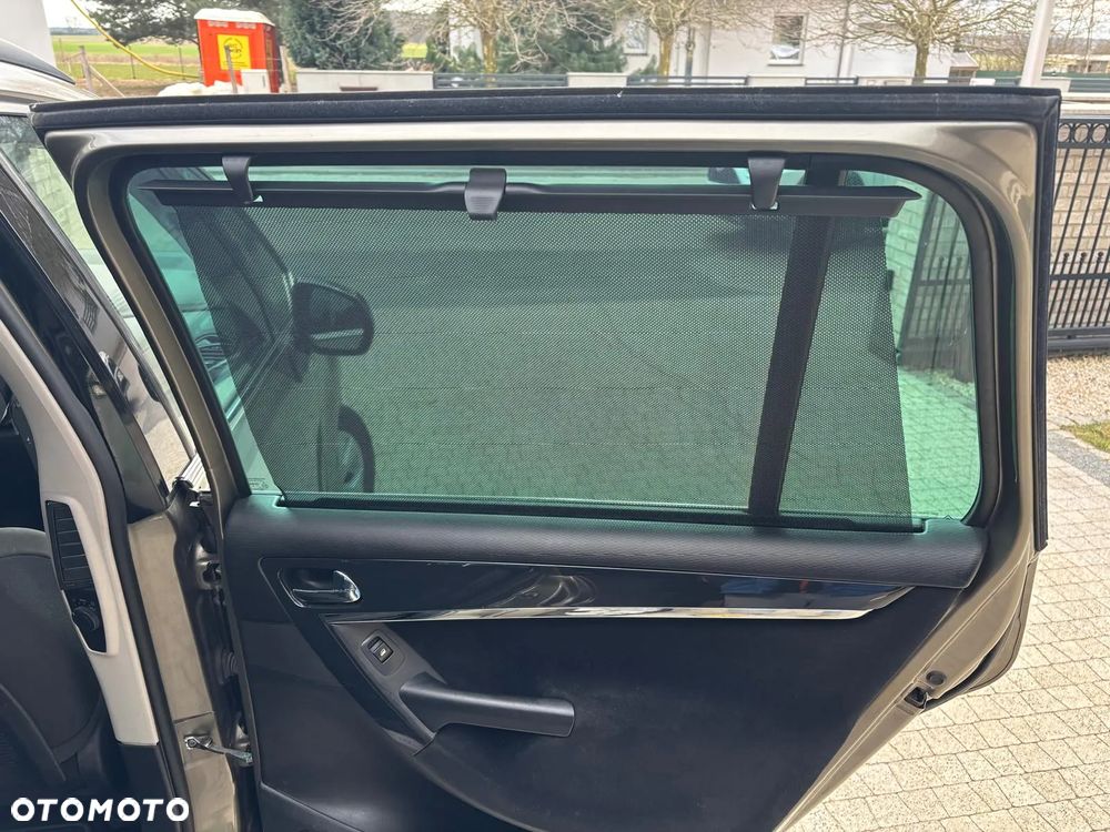 Citroën C4 Grand Picasso 2.0 HDi Exclusive - 23