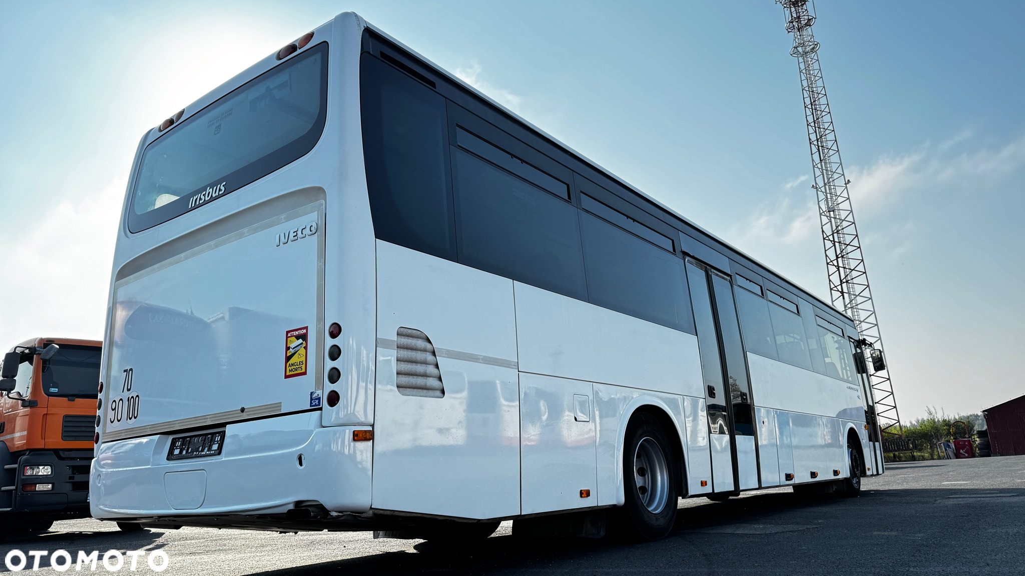 Irisbus Crossway  / 64 miejsc/ Euro 5 / cursor 8 / CENA: 77000zł netto - 4