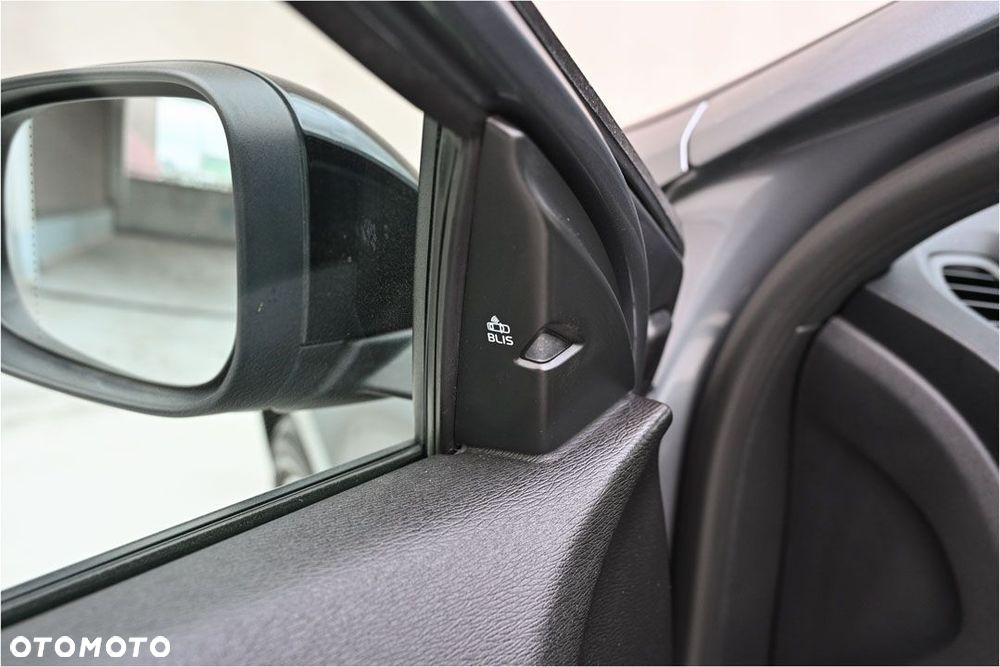 Volvo V40 Cross Country D3 Geartronic - 32