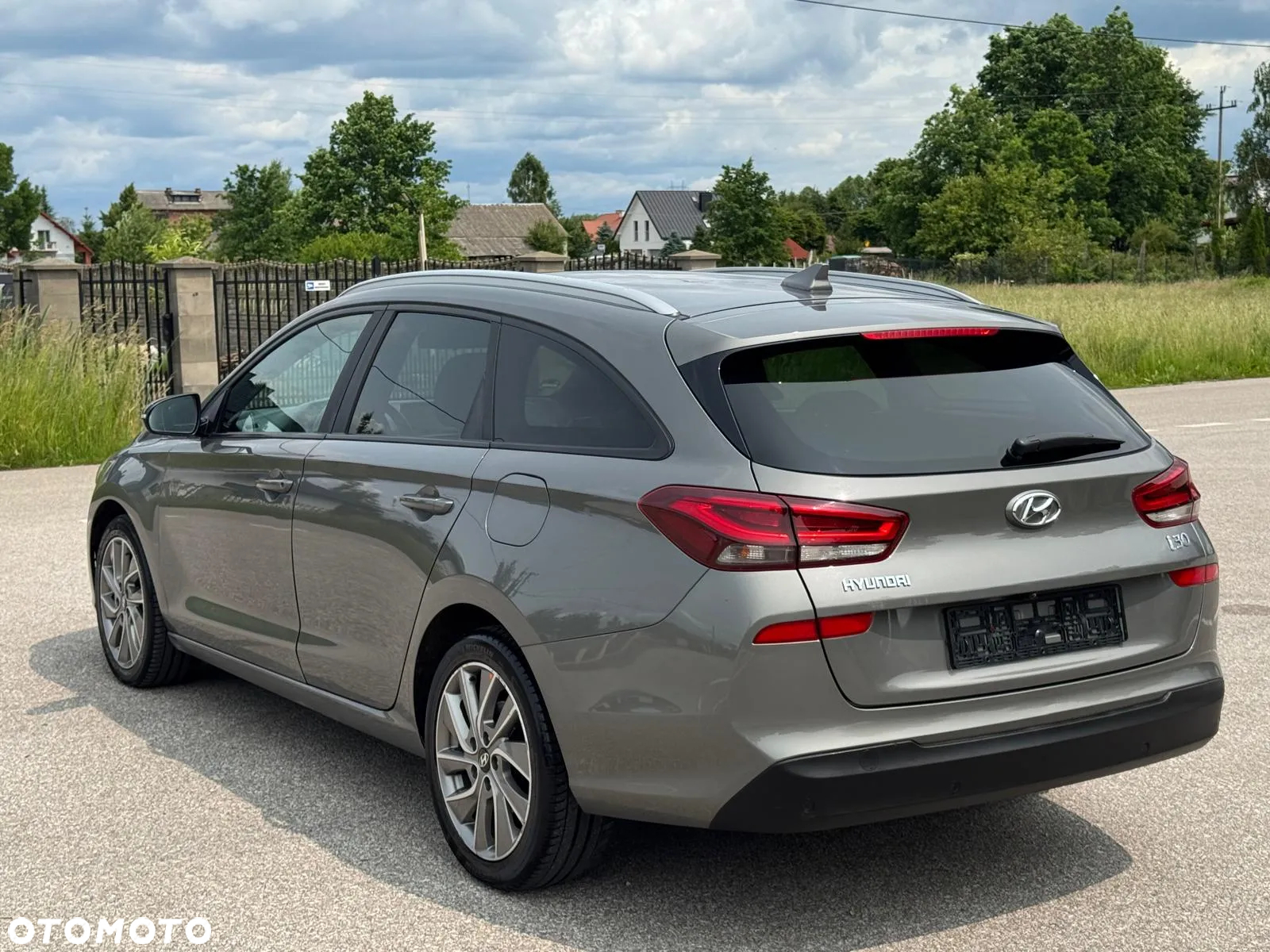 Hyundai i30 Fastback 1.4 T-GDI GPF Premium DCT - 3