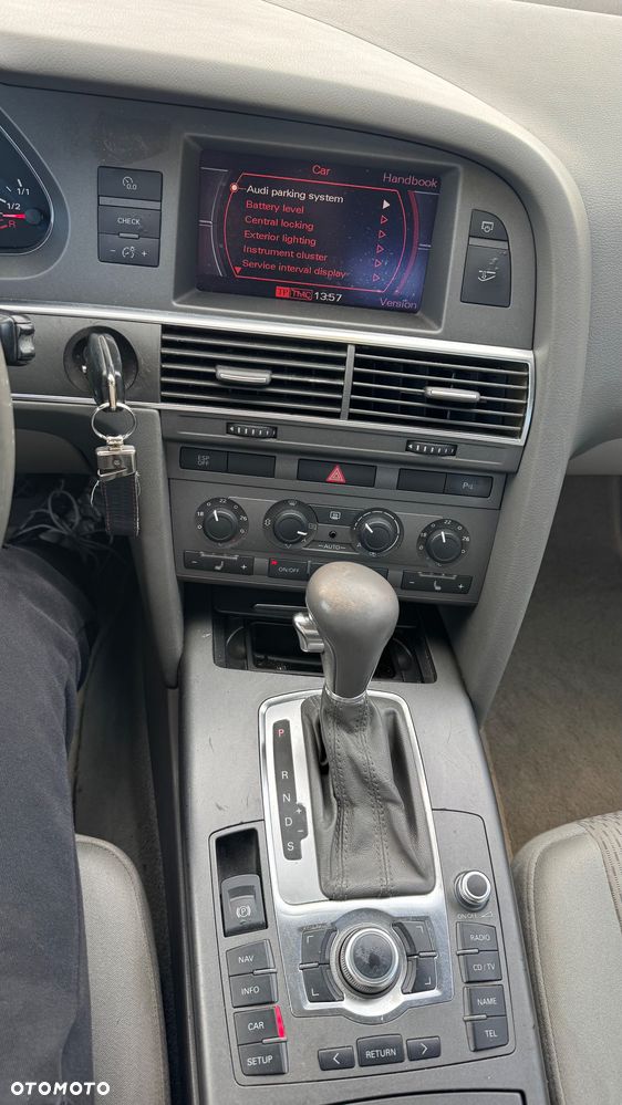 Audi A6 Avant - 10