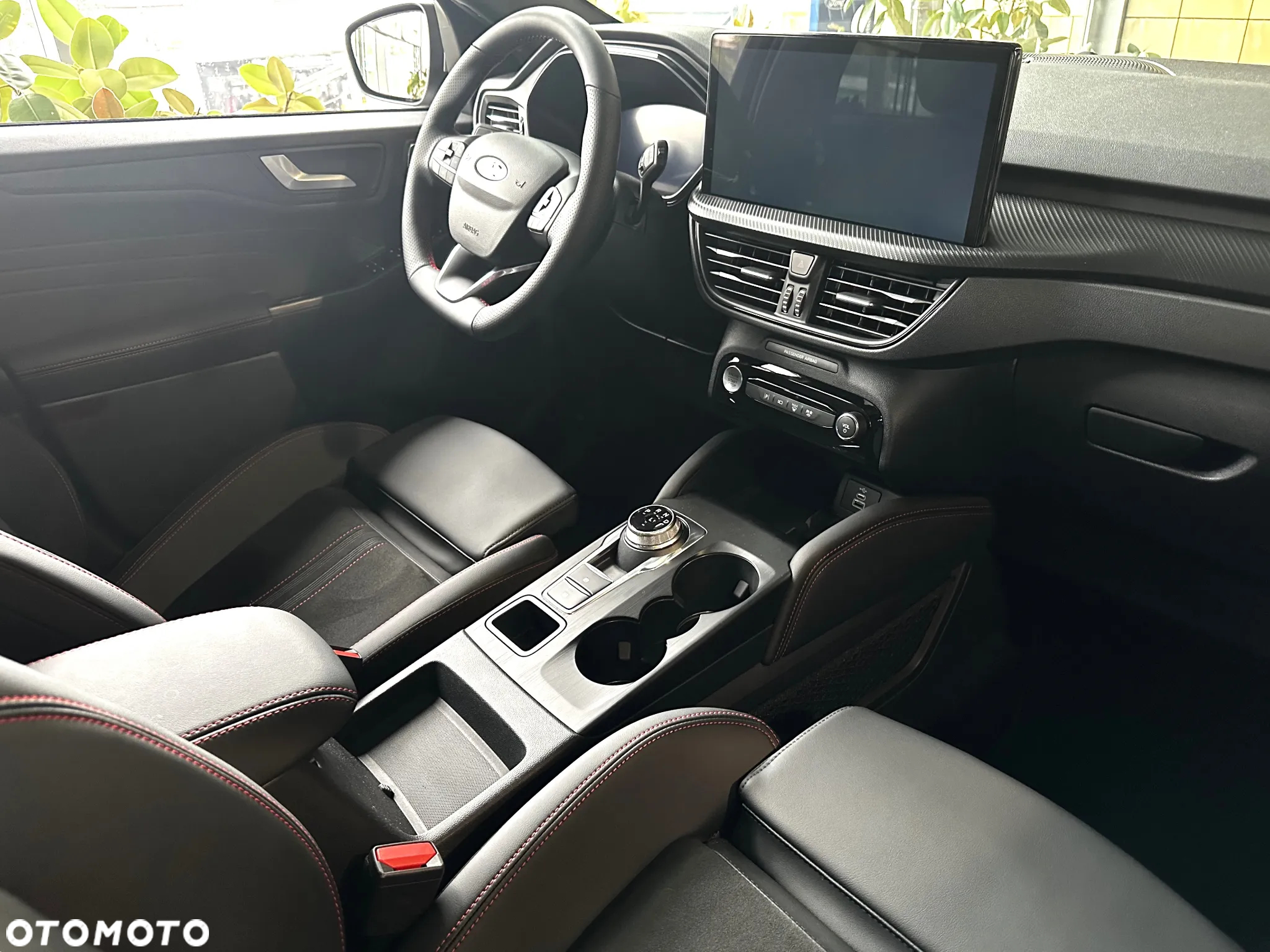 Ford Kuga 2.5 FHEV AWD ST-Line X - 10