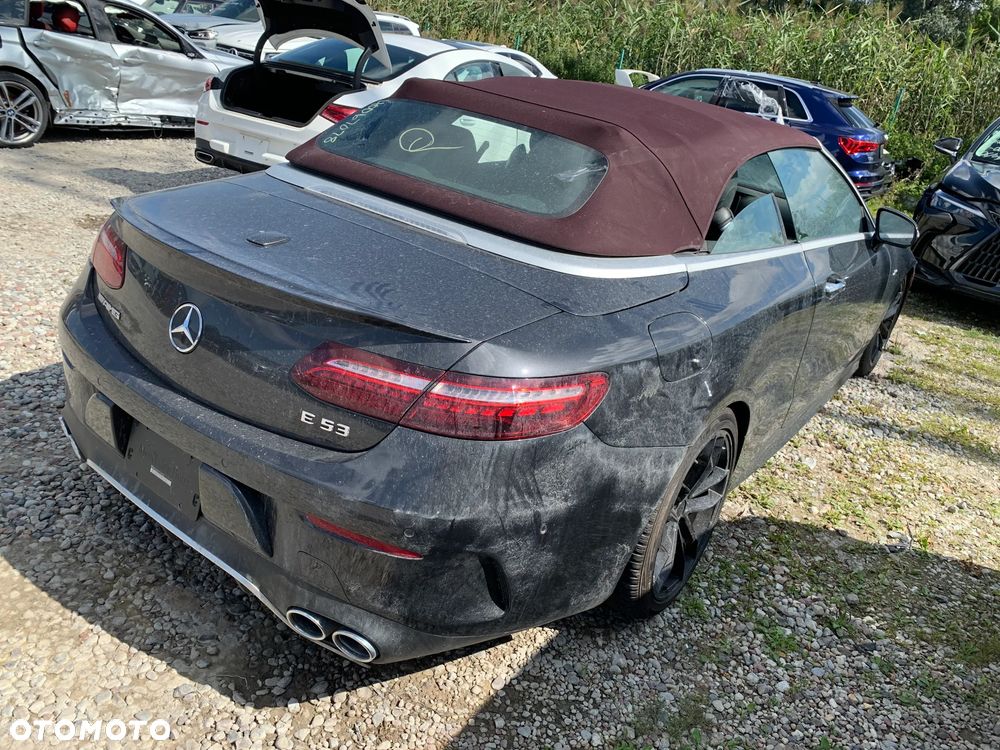 Mercedes-Benz Klasa E AMG 53 4Matic+ AMG Speedshift TCT-9G - 9