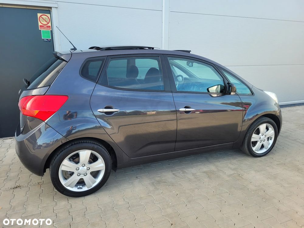 Kia Venga 1.6 CVVT Platinum Edition - 30
