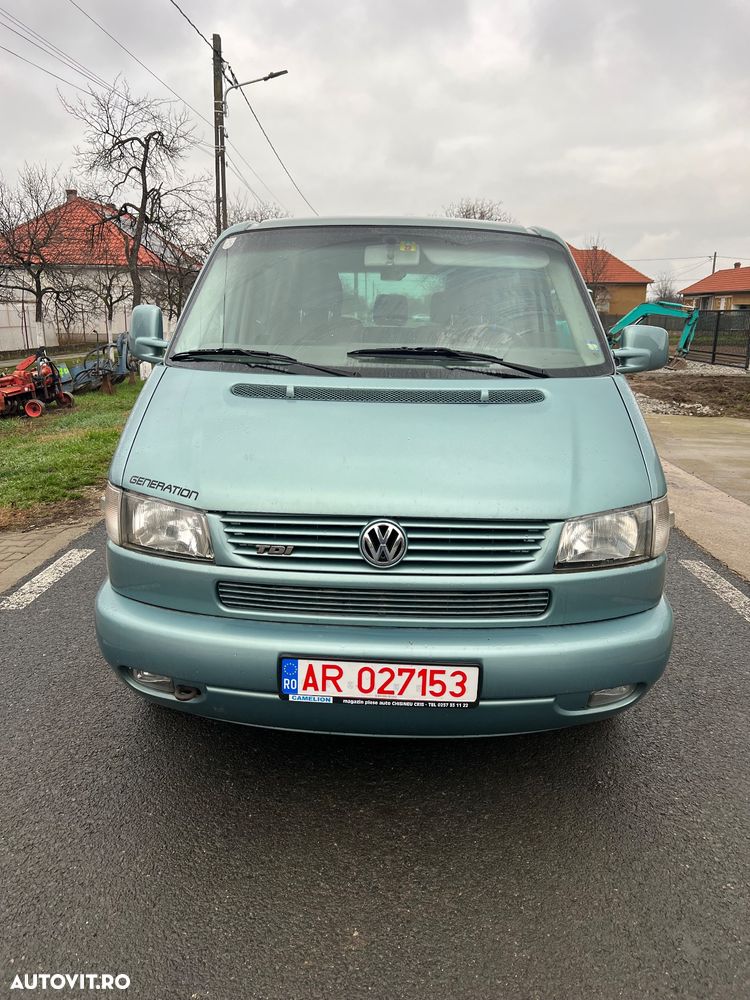Volkswagen Multivan - 1