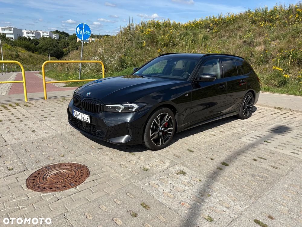 BMW Seria 3 330i xDrive M Sport - 4