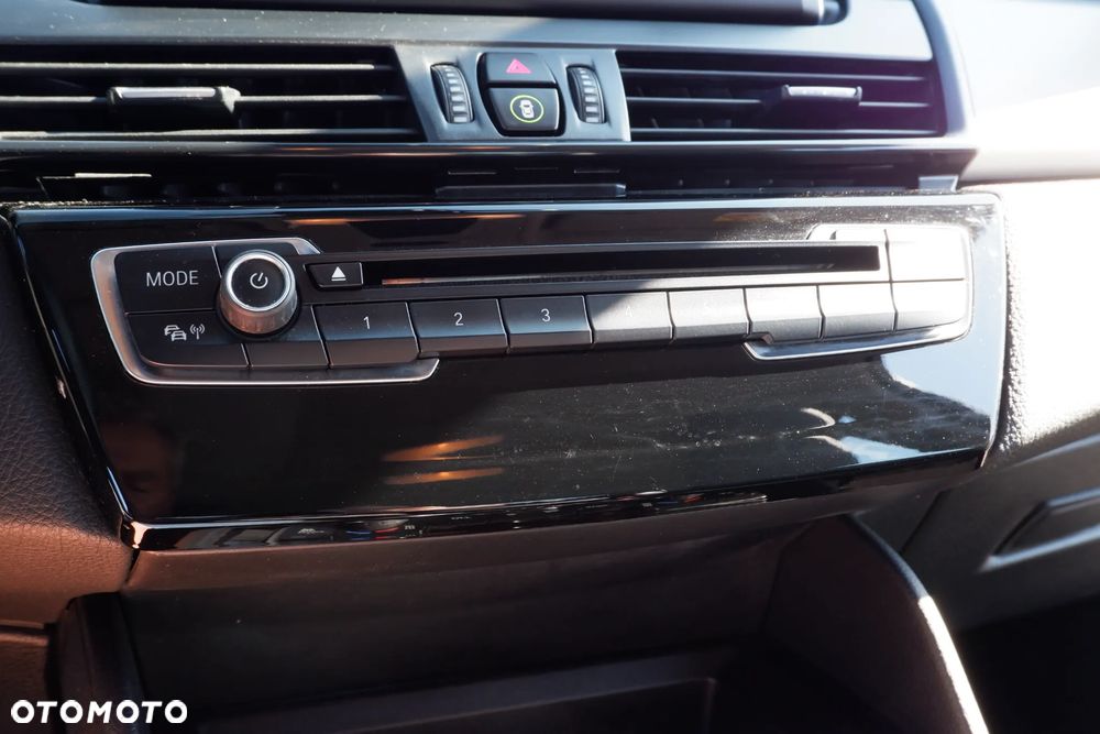 BMW Seria 2 218d Advantage - 20