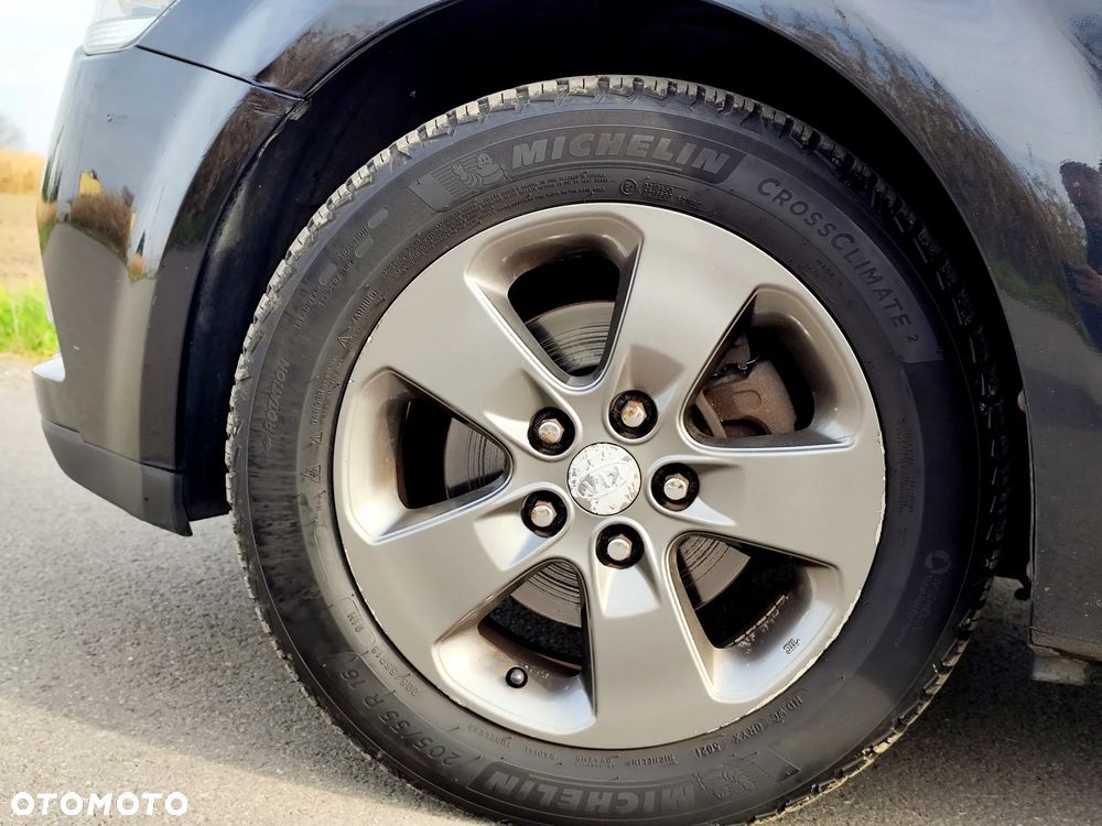 Kia Ceed 1.4 CVVT Attract - 11