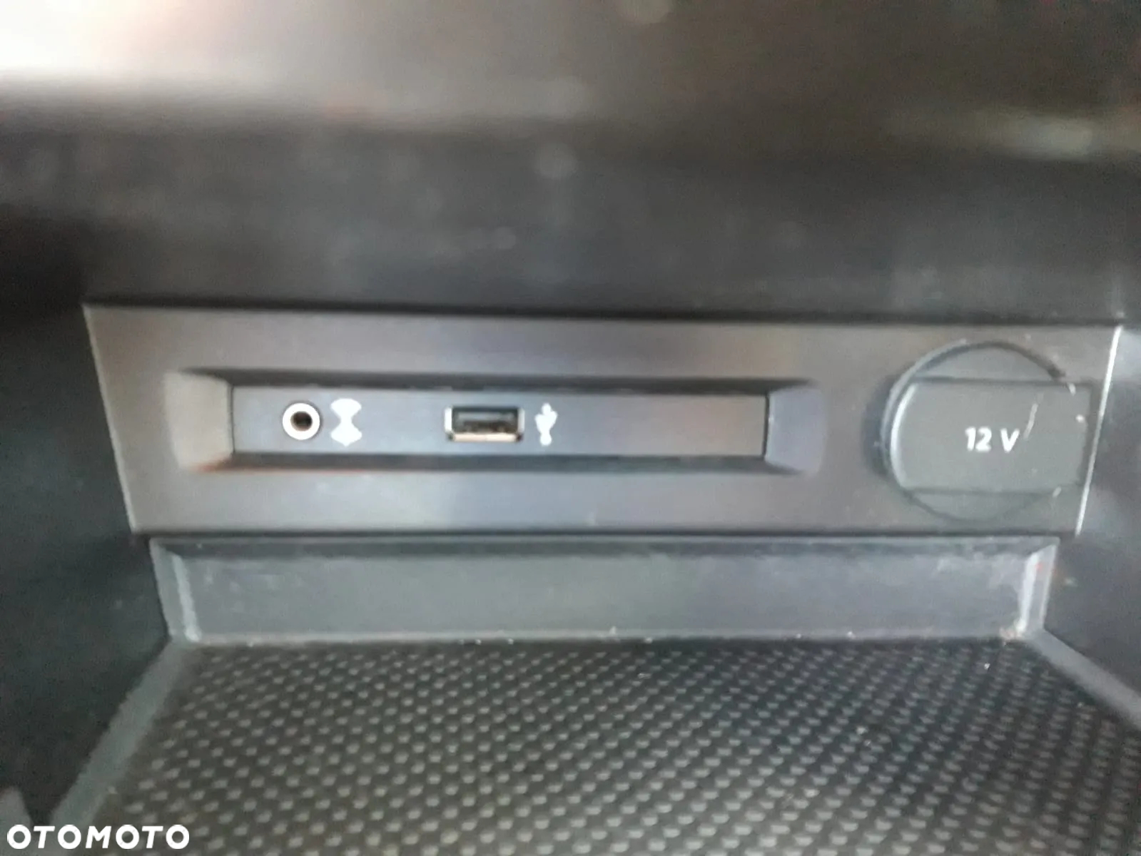 Volkswagen Tiguan - 17