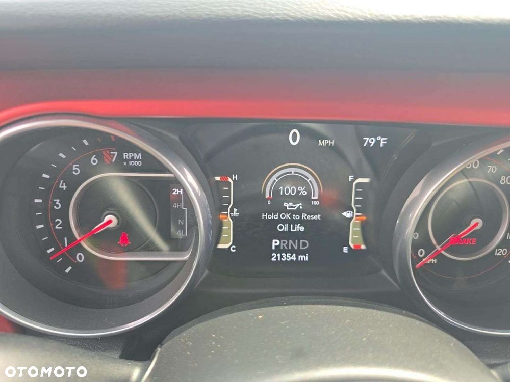 Jeep Wrangler - 9