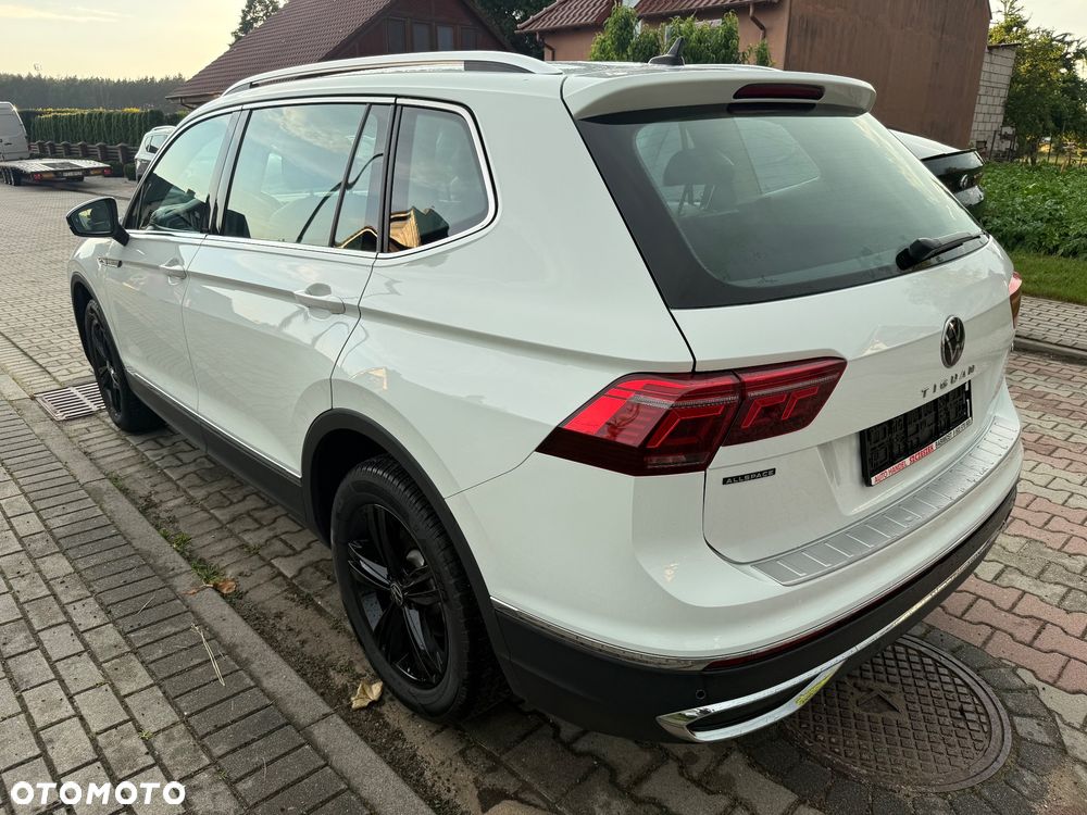 Volkswagen Tiguan 2.0 TDI SCR 4Mot Elegance DSG - 7