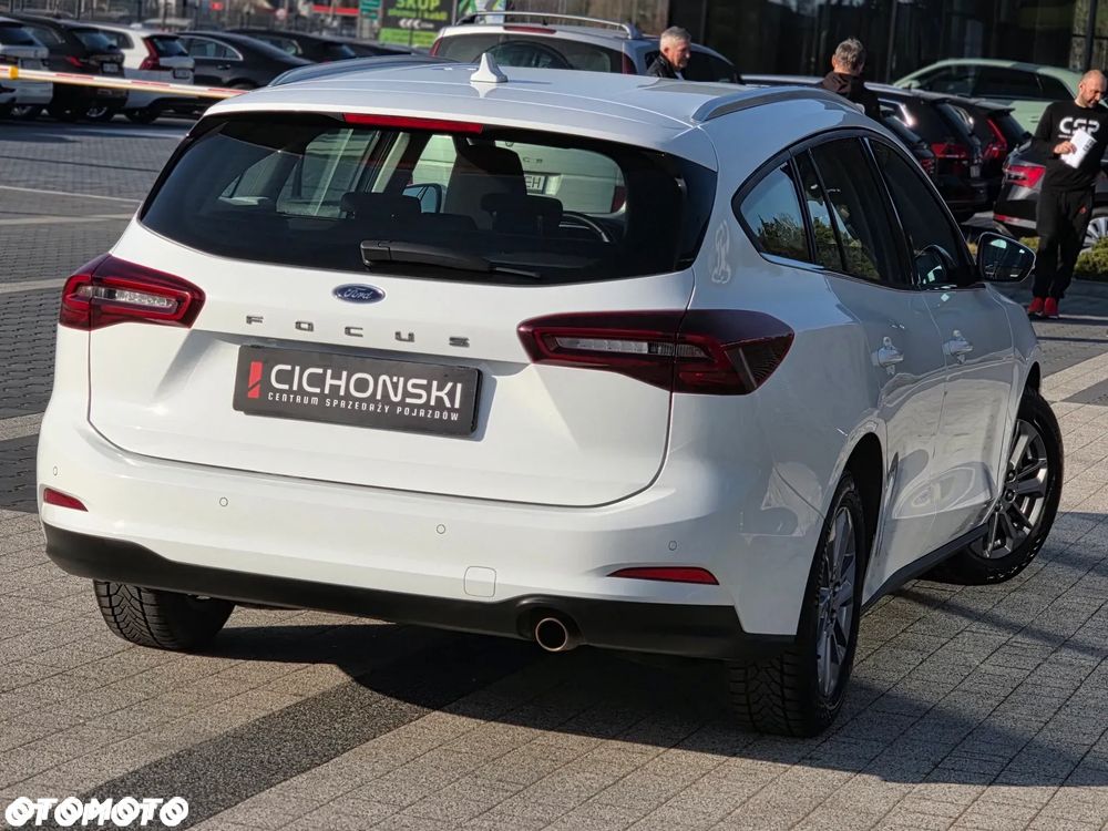 Ford Focus 1.0 EcoBoost mHEV Titanium - 29