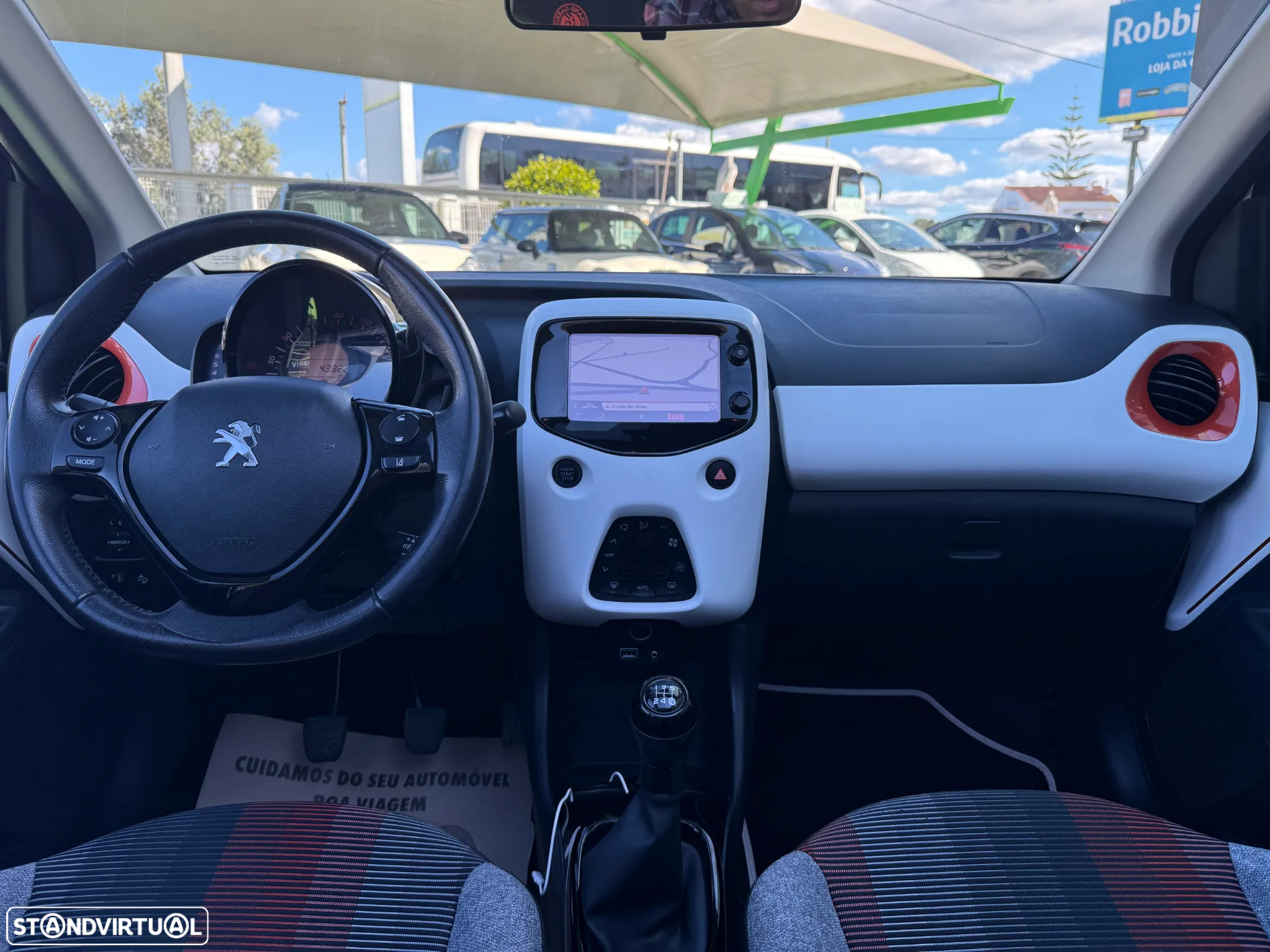 Peugeot 108 1.2 PureTech Top! Roland Garros - 26