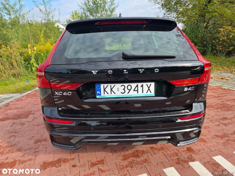 Volvo XC 60 B4 D R-Design - 3