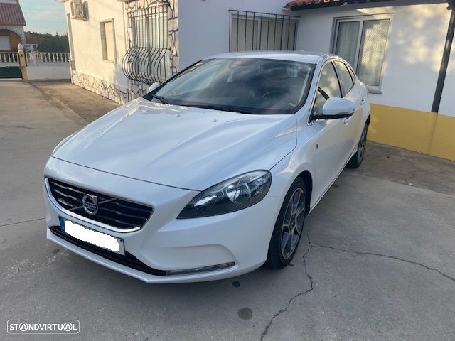 Volvo V40 1.6 D2 VOR - 1