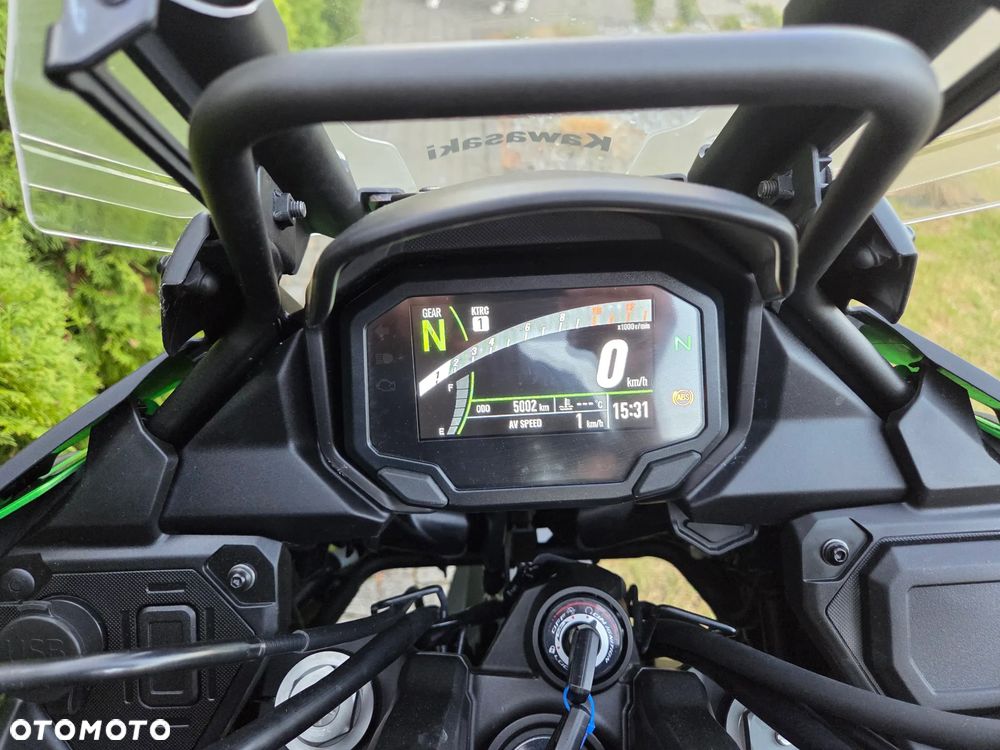 Kawasaki Versys 650 - 9