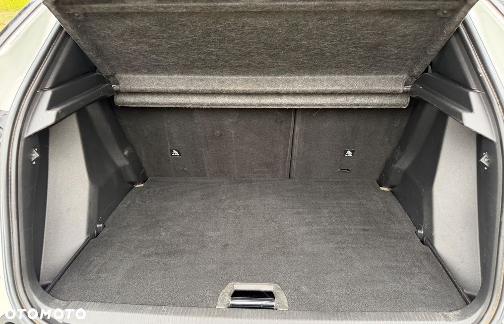 Peugeot 2008 BlueHDi 110 Allure - 18