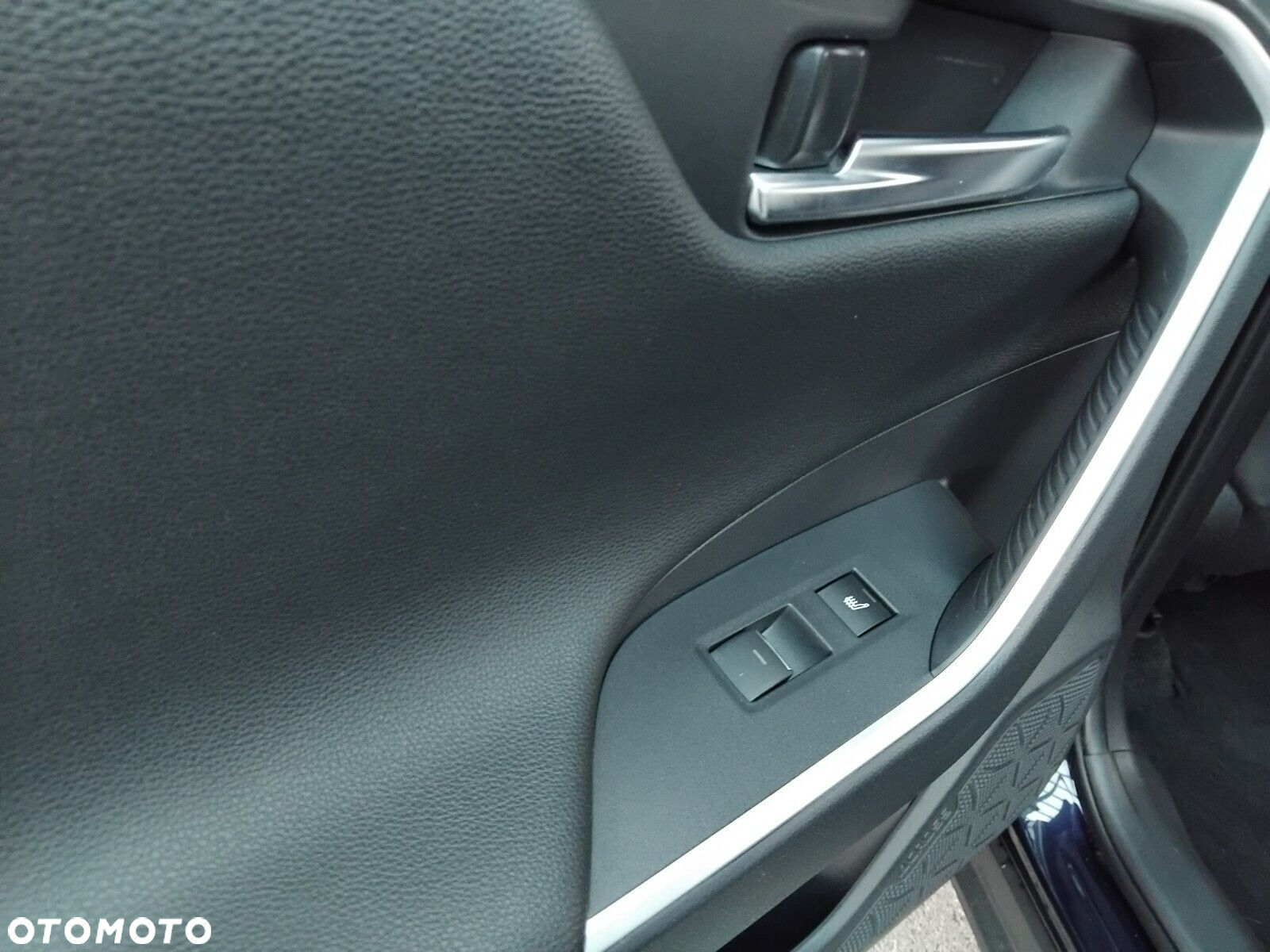 Suzuki Across - 11