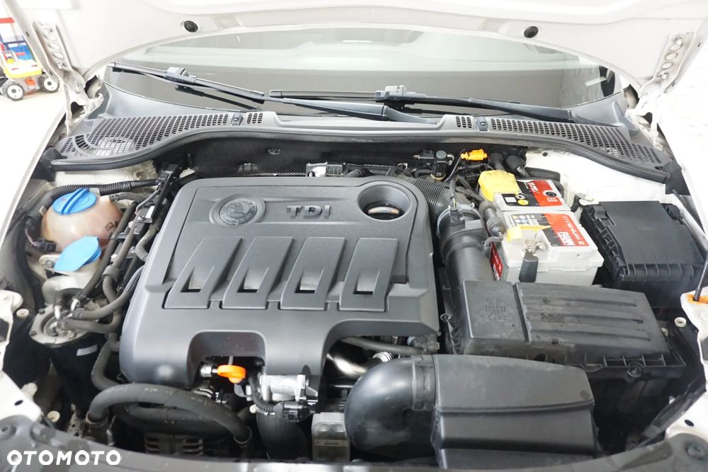 Skoda Octavia 2.0 TDI DPF Team Edition - 15