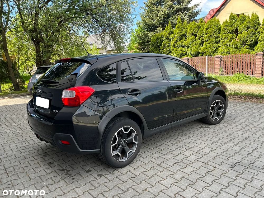 Subaru XV 2.0i Exclusive - 3