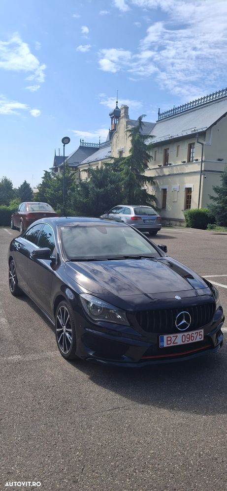 Mercedes-Benz CLA 200 d 7G-DCT Urban - 2