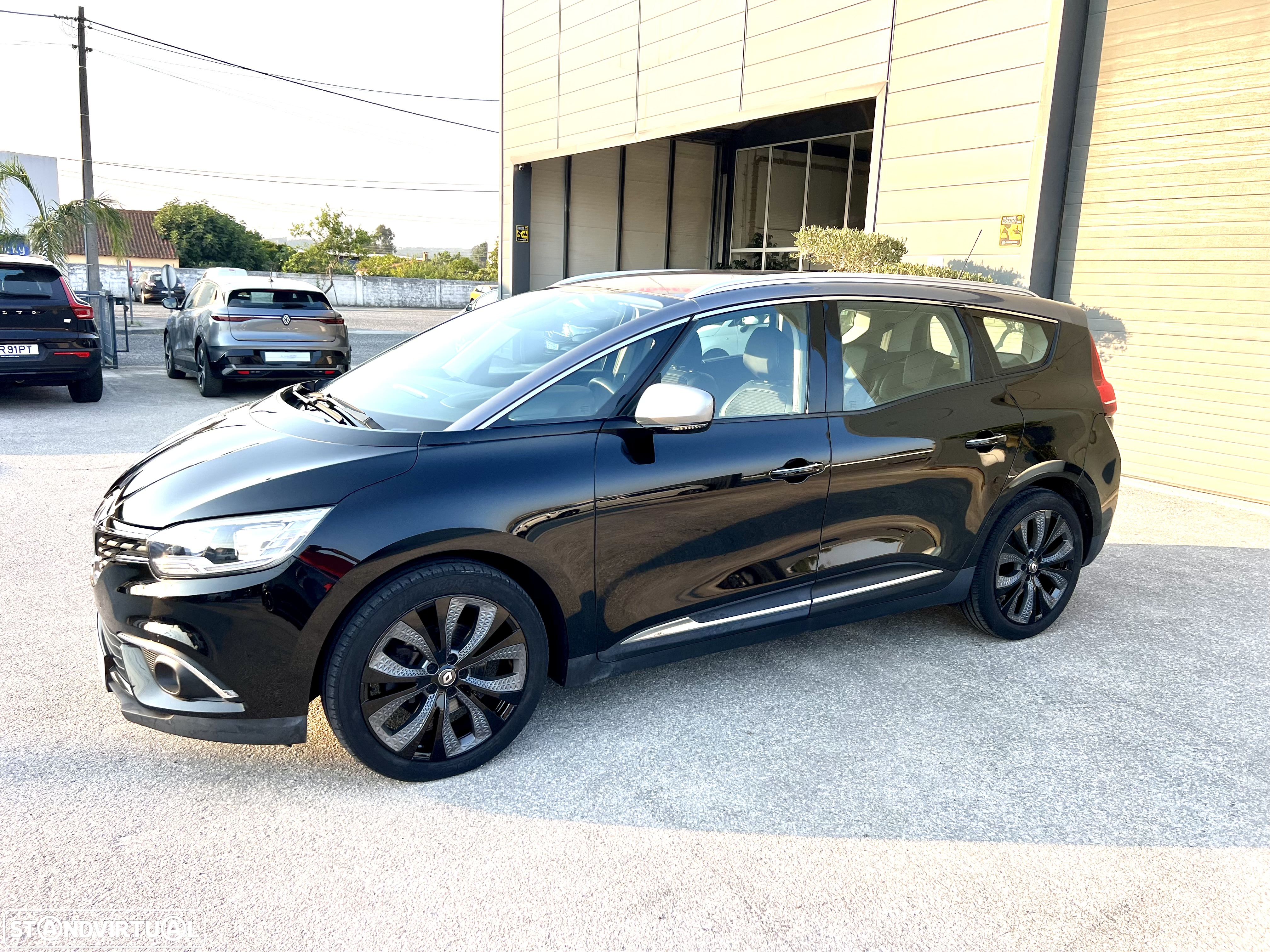 Renault Grand Scénic 1.5 dCi Intens Hybrid Assist SS - 4