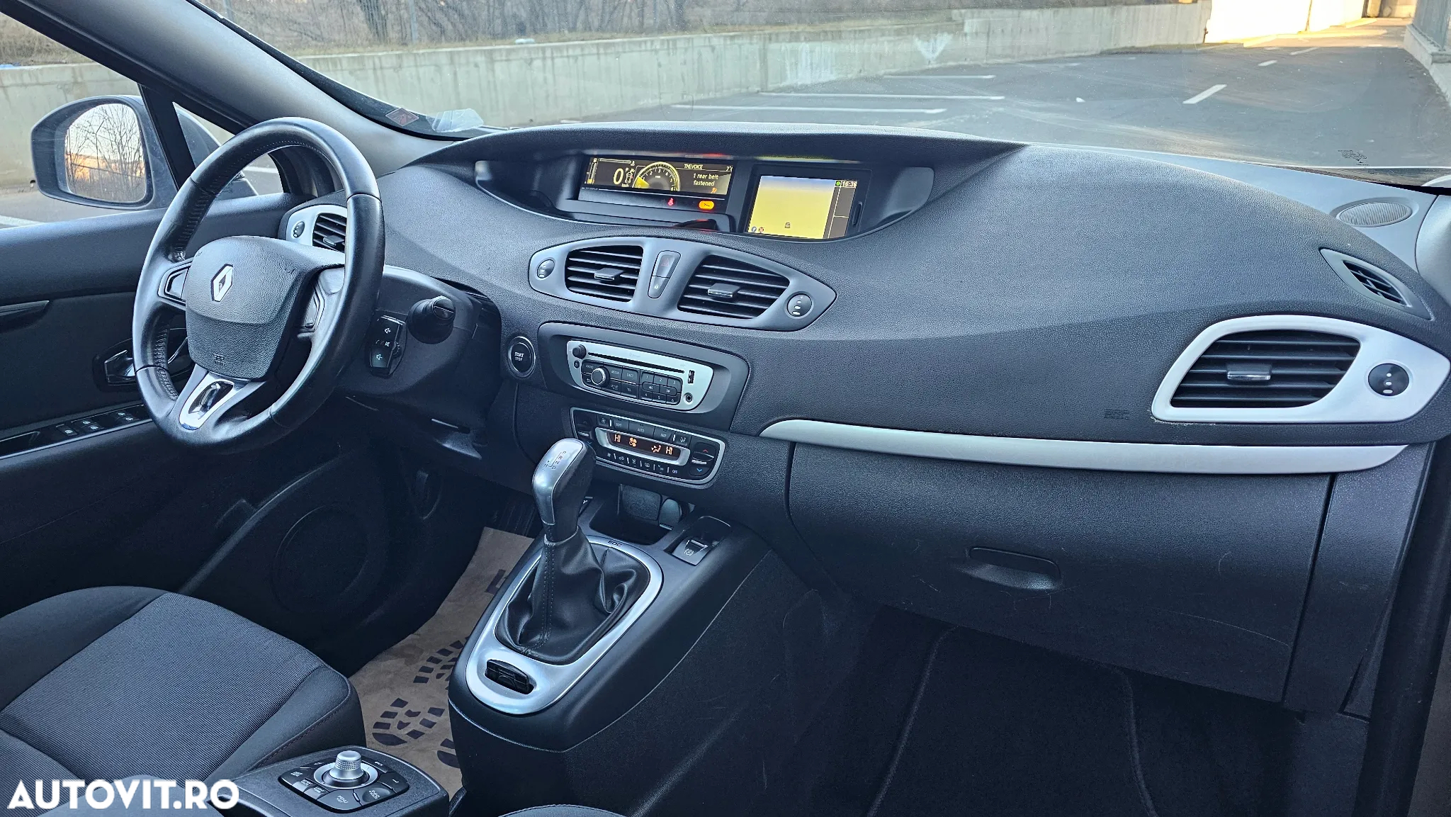 Renault Scenic dCi 110 EDC Expression - 21