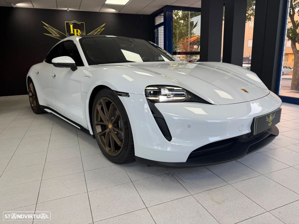 Porsche Taycan Bateria Performance Plus - 5