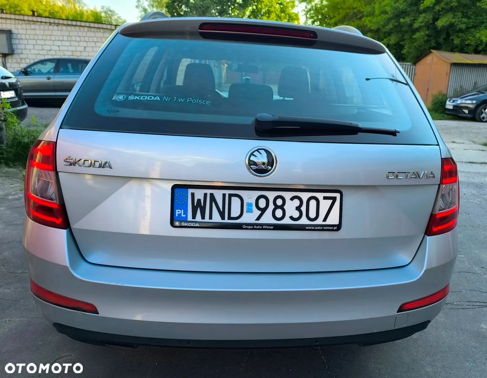 Skoda Octavia 1.6 TDI Ambition - 3