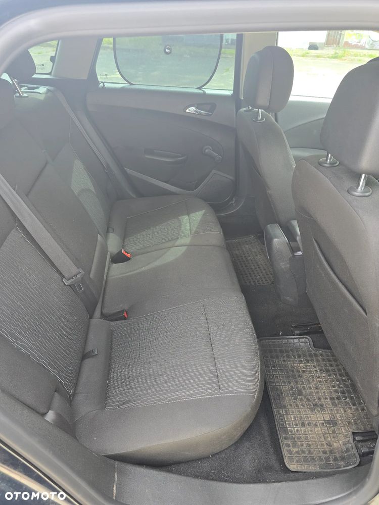 Opel Astra 1.4 T Enjoy EU6 - 21