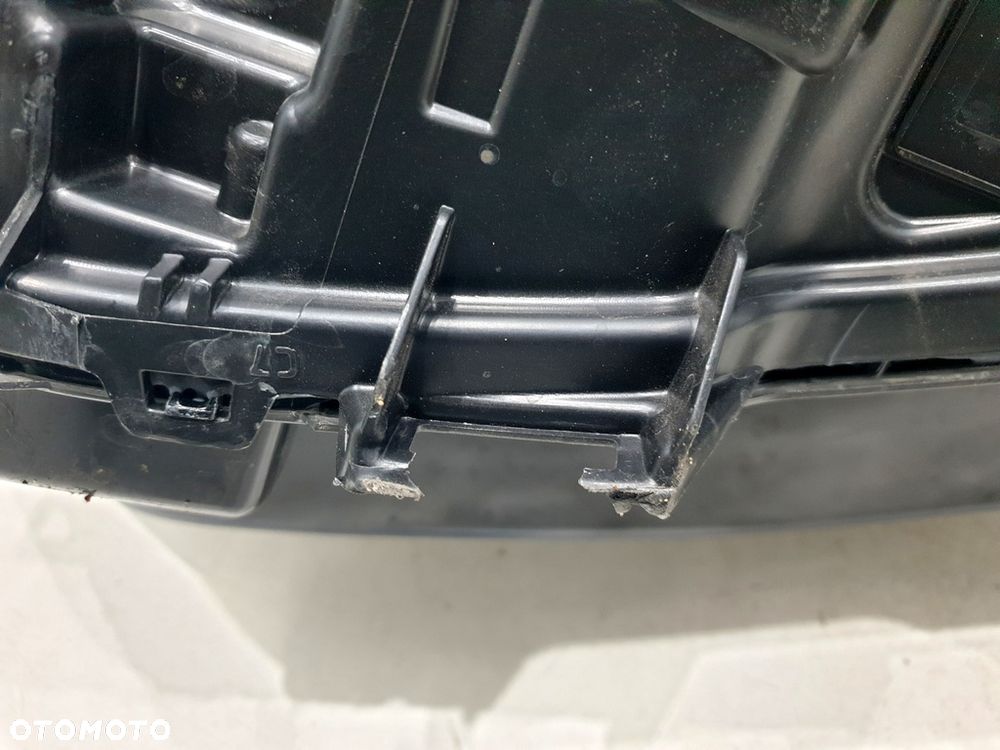 Renault Koleos Reflektor Prawy 260109289R - 8