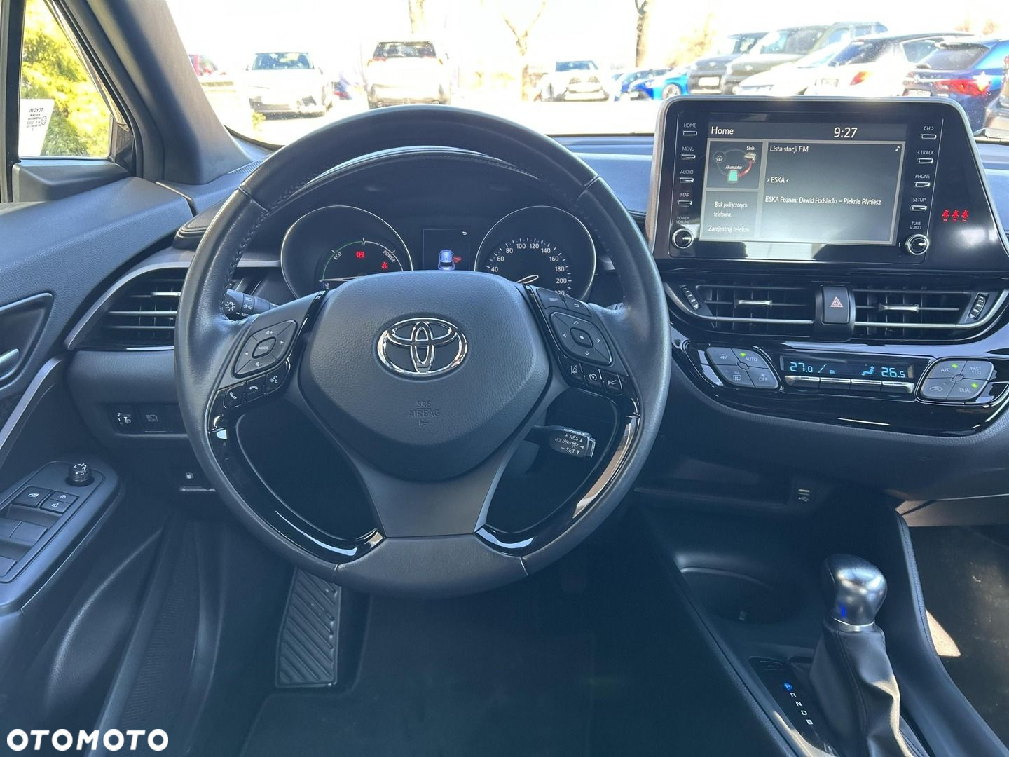 Toyota C-HR - 12