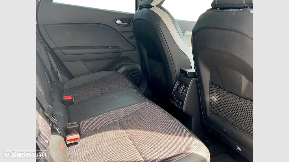 Renault Captur 1.0 TCe Techno - 18