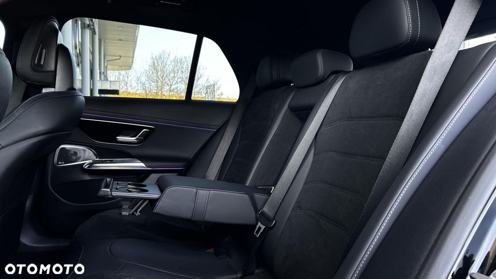 Mercedes-Benz Klasa E - 29