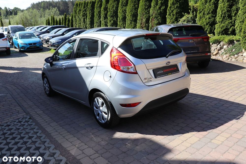 Ford Fiesta - 27