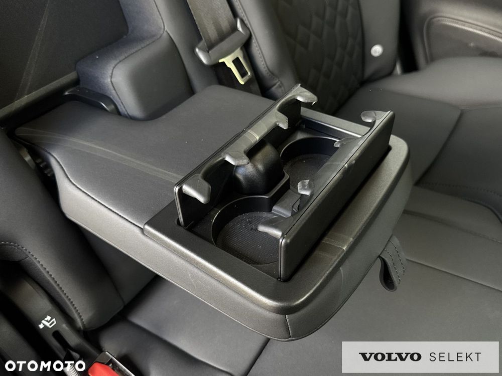 Volvo XC 90 - 17